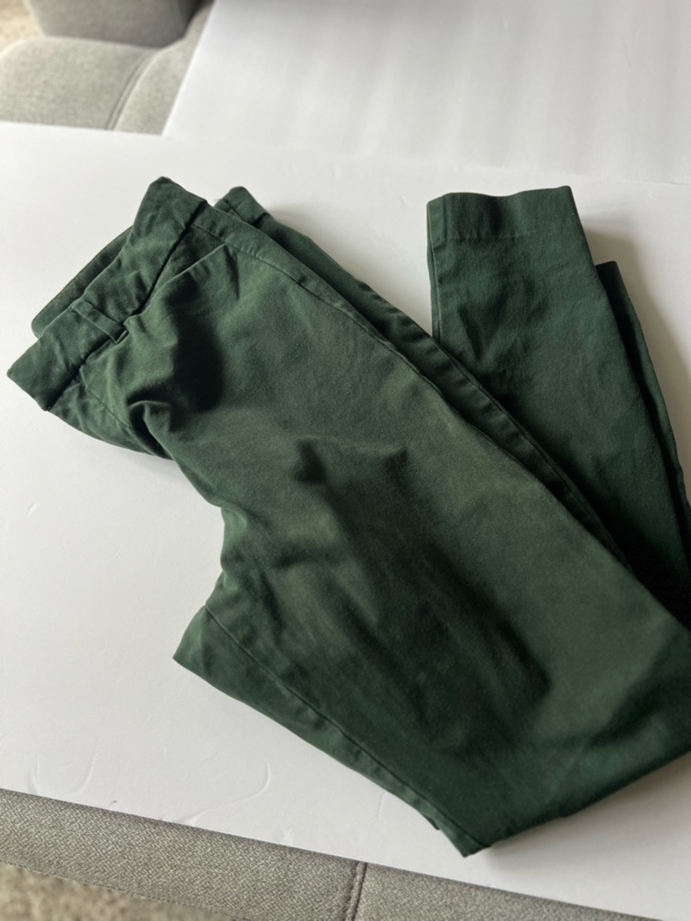 Old Navy Men's Dark Green Chinos